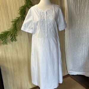 Merona Cotton Seersucker Dress, 12, NWOT, blue stripe/white, Tux front ruffle